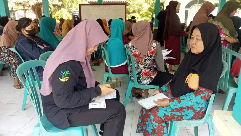 Kerahkan Kader Dasawisma, Lurah, Kades Camat, Hingga OPD, Banyuwangi Genjot Pendaftaran Digitalisasi Bansos