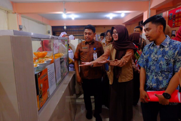 Verifikasi Lapangan Kota Sehat 2025: Surabaya Dipuji, PHBS dan Pangan Diperkuat