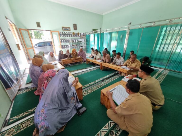 UPT PSBR Blitar Tadarus Rutin untuk Pegawai: Tingkatkan Spiritualitas dan Kebersamaan