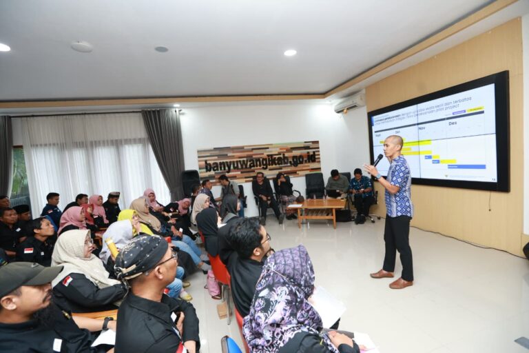 Matangkan Pilot Project Digitalisasi Bansos Nasional, Pemerintah Pusat Latih Intensif Ratusan Agen Perlinsos di Banyuwangi