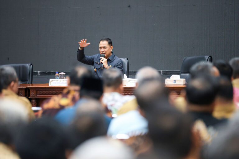 Wali Kota Eri Cahyadi Minta Camat-Lurah Awasi Ketat Kos-kosan di Pemukiman Warga