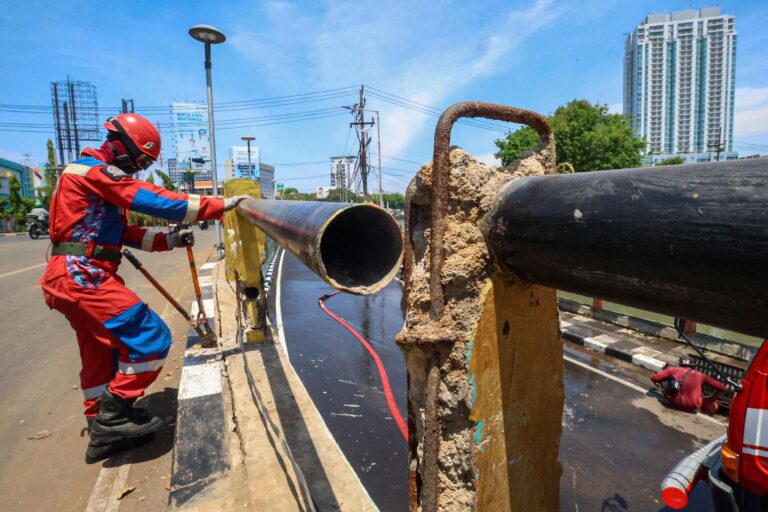 Pemkot Surabaya Gunakan APBD Rp2,5 Miliar untuk Perbaikan Fasum Pasca Aksi Massa