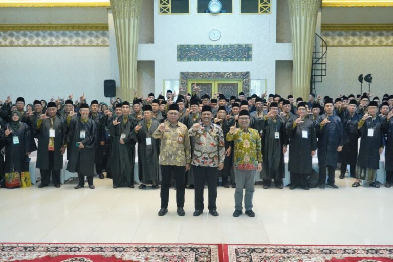Pelantikan 130 Dewan Hakim MTQ XXXI Provinsi Jawa Timur, Kakanwil Pesankan Kejujuran dalam Penilaian