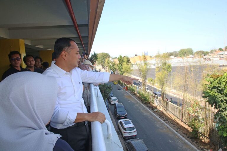 Pemkot Surabaya Ubah Bekas Kolam Renang THR Jadi Lapangan Mini Soccer hingga Padel
