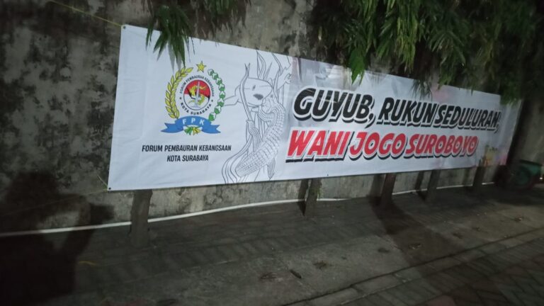 FPK Kota Surabaya Pasang 100 Spanduk, Kuatkan Gotong Royong “Jogo Suroboyo” Antar Kelompok Masyarakat