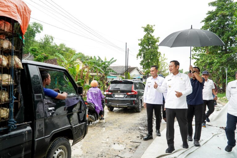 Kemantapan Jalan Lamongan Per Oktober 2025 Mencapai 59,97 persen