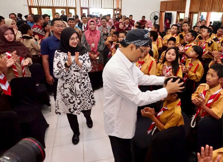 Para Menteri dan 20 Lembaga Negara Datang ke Banyuwangi, Bahas Progres Digitalisasi Bansos  