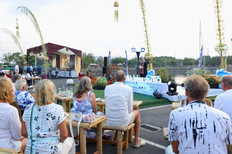 Kapal Yacht dari Berbagai Negara Berlabuh di Pantai Marina Boom Banyuwangi