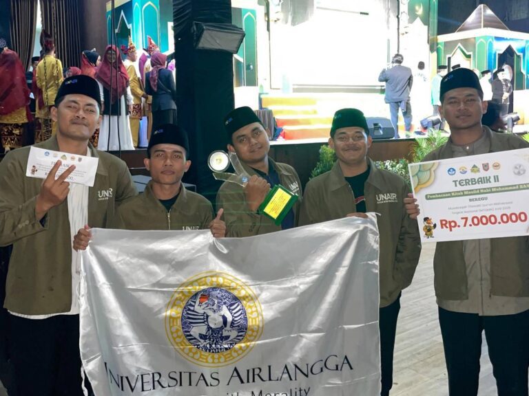 Lewati Proses Panjang, Tim Kafilah UNAIR Cabang Musabaqah Maulid Nabi Raih Juara II MTQMN XVII