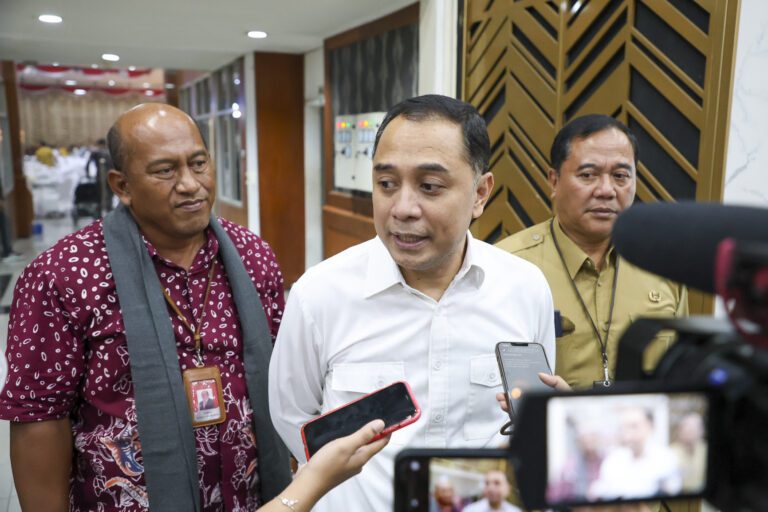 Pemkot Surabaya Dampingi Korban Amputasi Ponpes Al Khoziny, Fokus Psikis hingga Karier