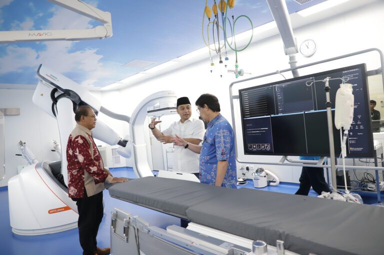 Pemkot Surabaya Siapkan Tim Cepat untuk Tangani Nyeri Dada Akibat Jantung