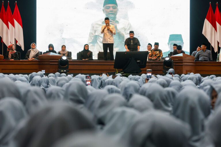 Wali Kota Eri Cahyadi Ajak Majelis Taklim Surabaya Berkah Berkontribusi ke dalam Kampung Pancasila