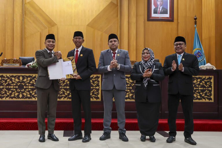 Wali Kota Eri Cahyadi Paparkan R-APBD 2026: Tegaskan Keberanian Fiskal dan Prioritas Kesejahteraan Rakyat