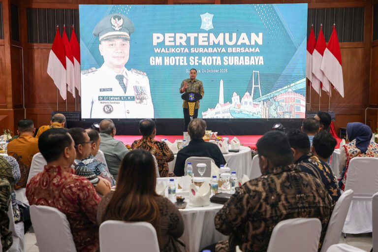 Kumpulkan GM Hotel di Surabaya, Wali Kota Eri Tegaskan Komitmen Bersama Cegah Praktik Maksiat