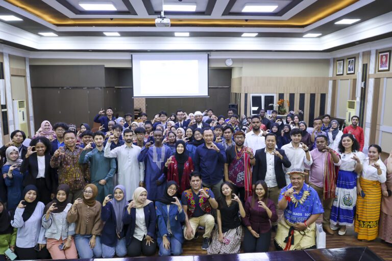 Pemkot Surabaya-KI Jatim Perkuat Sinergi, Tekankan Pentingnya Literasi Informasi dan Aturan Hukum Data