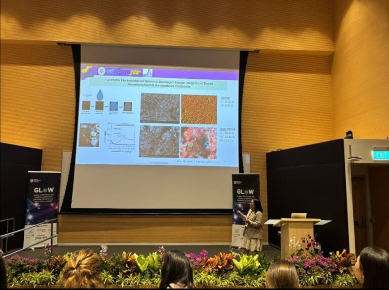 Dosen UNAIR Terima Travel Award di GLOW 2025, Perkuat Peran Wanita dalam Material Sains