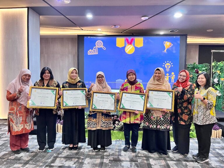 BPJS Kesehatan Surabaya Beri Penghargaan Faskes Terbaik dalam Peningkatan Mutu Pelayanan JKN