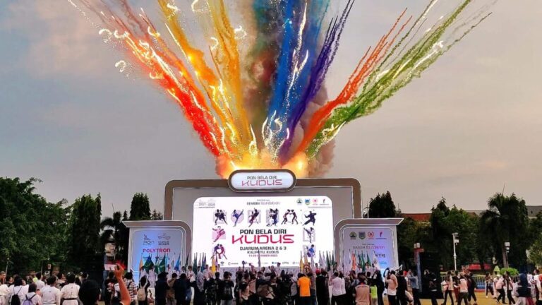 PON Bela Diri 2025 Resmi Dibuka, 2.656 Atlet Siap Berlaga di Kudus