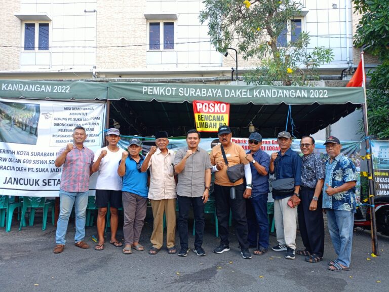 Anggota DPRD Jatim Fuad Benardi Sambangi Posko Limbah B3 di Wisma Tengger