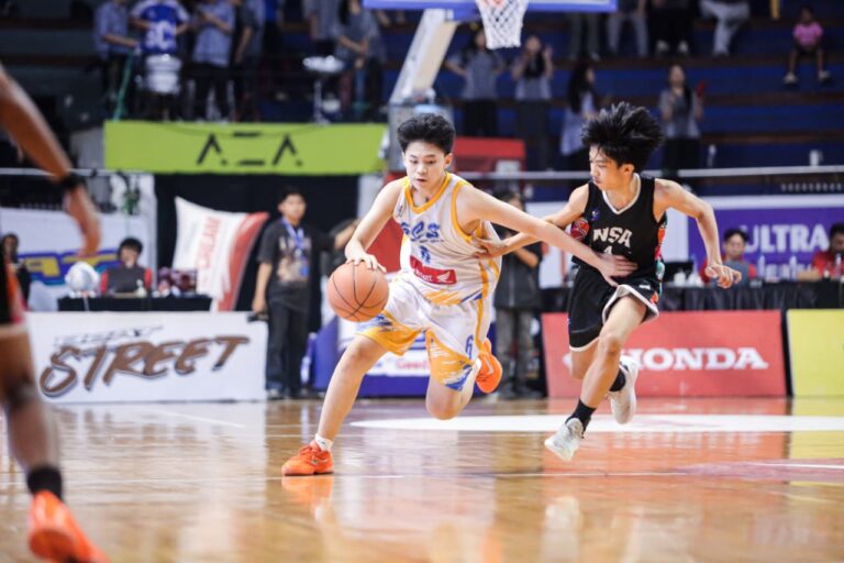 SCS–SMP Petra 1 Jadi Juara Junior Exhibition Games 2025 Surabaya