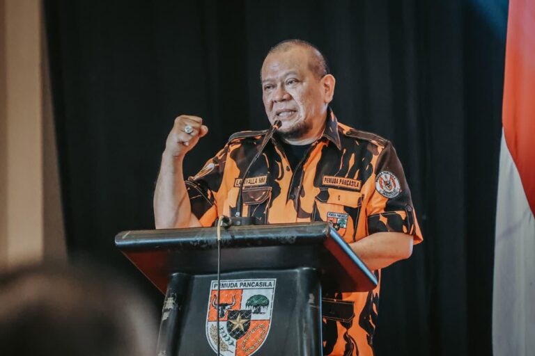 Aktifkan Kembali Partai Patriot