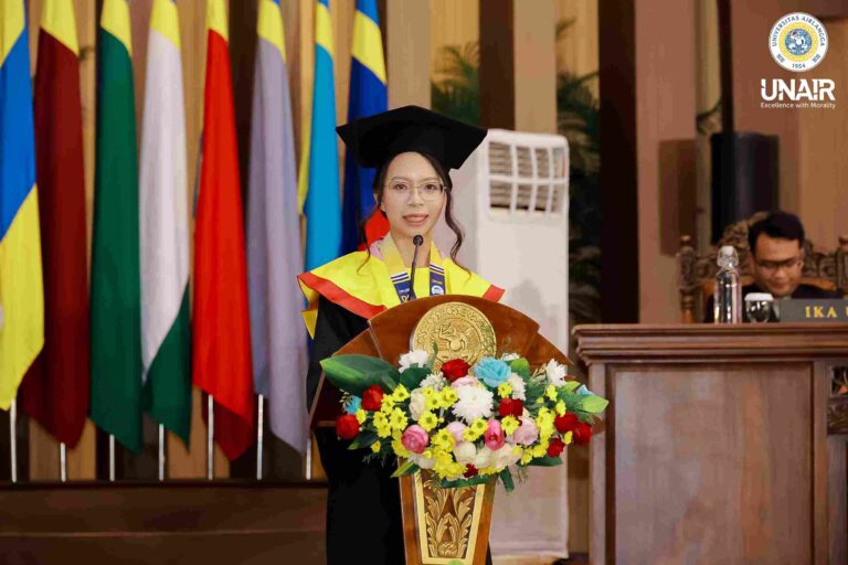 Jalani Fast Track di UNAIR dan University of Durham, Alissa Raih Dua Gelar Sekaligus