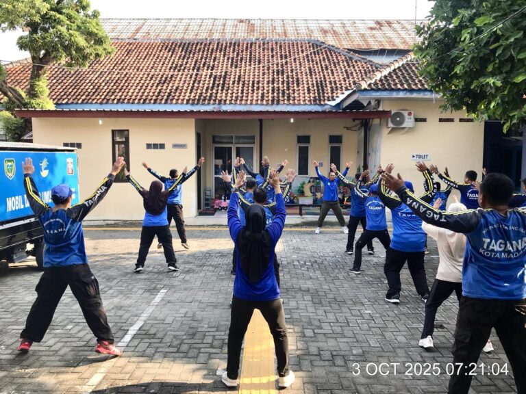 Demi Jaga Kebugaran, Tagana Dinsos P3A Kota Madiun Gencar Lakukan Olahraga