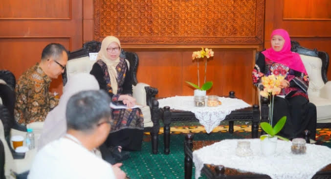 Khofifah Dukung FinExpo dan Indonesia Islamic Finance Summit 2025 Yang Diselenggarakan OJK