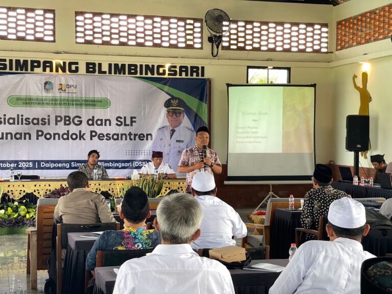 Wujudkan Pesantren Aman, Bupati Ipuk: Pemkab Siap Dampingi Pesantren Urus PBG dan SLF