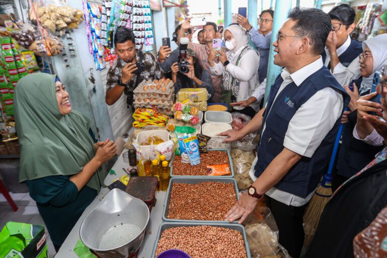 Bersih dan Digital! Pasar Sememi Surabaya Jadi Contoh Transformasi Pusat Perdagangan Masa Kini