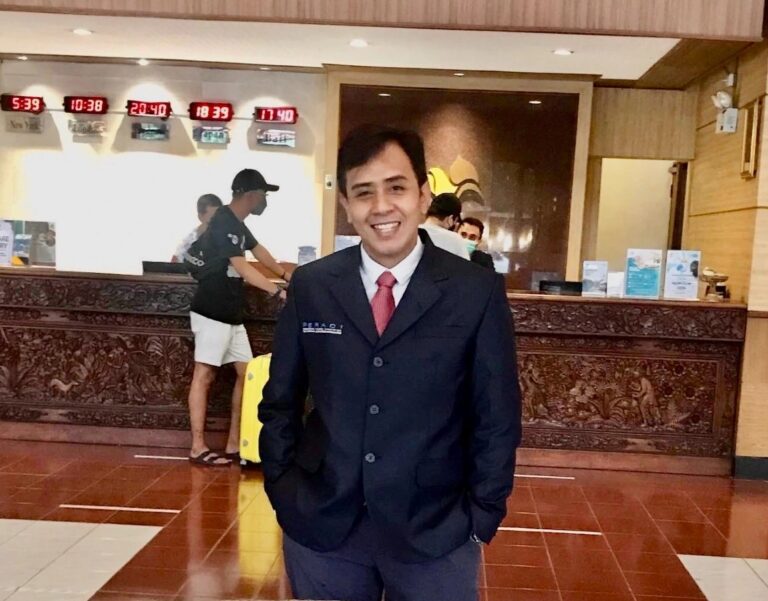 Alumnus Akuntansi UNAIR Rintis Konsultan One Stop Service Hukum dan Keuangan