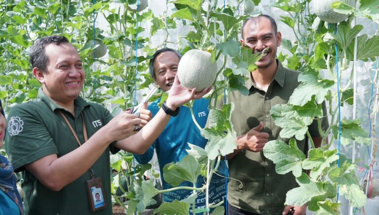 Mendorong Inovasi dalam Pertanian, ITS Luncurkan Sistem Aquaponik Pintar