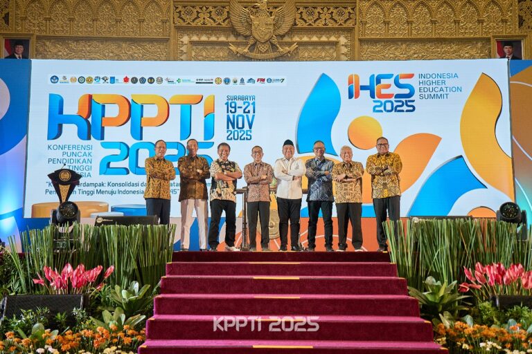 KPPTI 2025 Resmi Dibuka, Mendiktisaintek Brian Yuliarto Dorong Kampus Lahirkan Pusat-Pusat Pertumbuhan Ekonomi