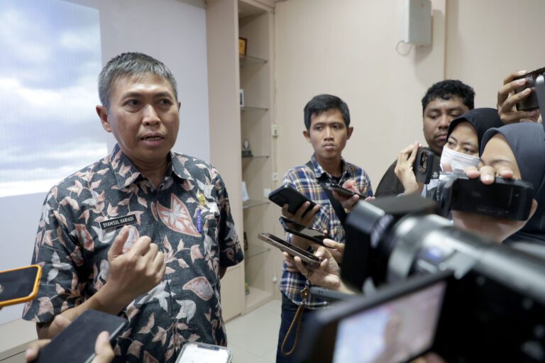 Antisipasi Cuaca Ekstrem, Pemkot Surabaya Perkuat Normalisasi Saluran dan Tambah Rumah Pompa