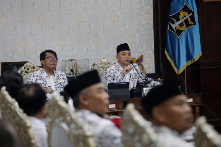 Sambut Tim Juri Anugerah DPN 2025, Wali Kota Eri Cahyadi Paparkan Program Pendidikan Unggulan