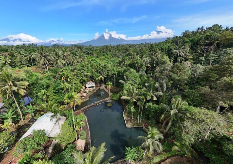 Banyu Kuwung, Pemandian Alami di Lereng Ijen Banyuwangi dengan Kolam Pegunungan yang Menyegarkan