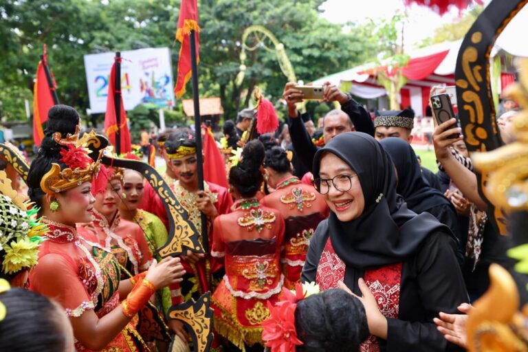 Hari Jadi Banyuwangi ke-254, Bupati Ipuk: Tandang Bareng Bangun Solidaritas