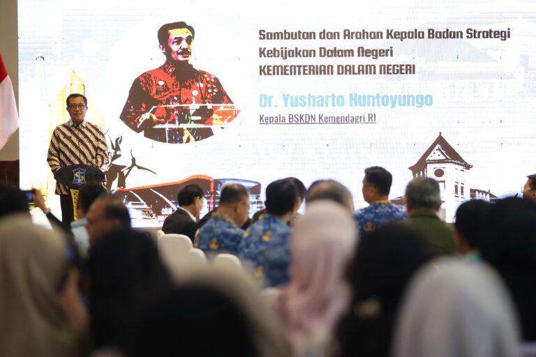 1.214 Inovboyo, Pemkot Surabaya Raih Rekor MURI dan Predikat Kota Terinovatif Dua Tahun Berturut-Turut