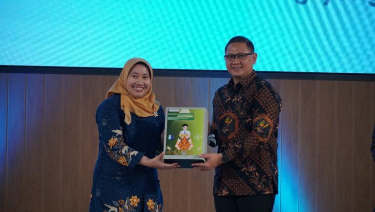 Perkuat Ekosistem AI, ITS Kukuhkan 1.000 Duta AI Nasional