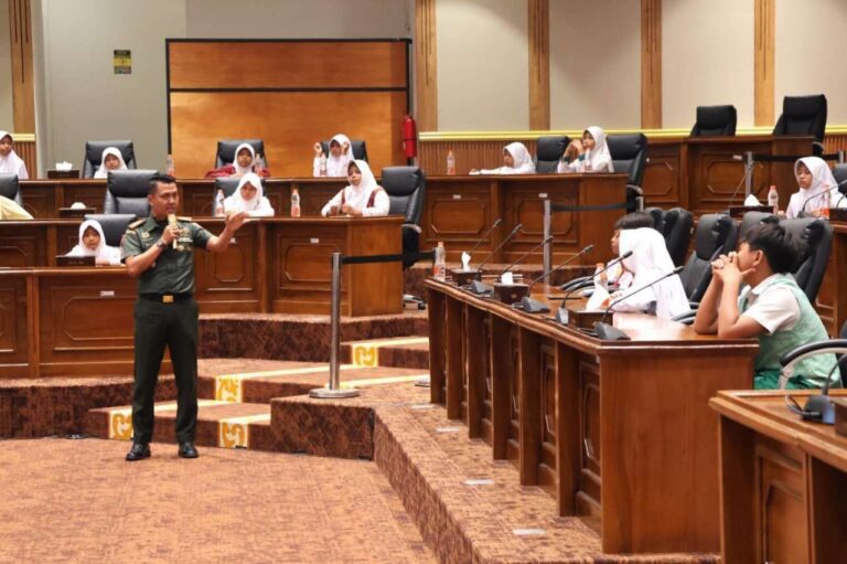 Inspektorat Bojonegoro Gelar Festival Anti Korupsi Tingkat SD-SMP Ajak Siswa untuk Semangat Melawan Korupsi