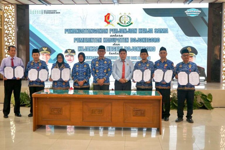 Dorong Tata Kelola Pemerintahan yang Transparan dan Akuntabel, Pemkab Bojonegoro Teken MoU dengan Kejaksaan Negeri