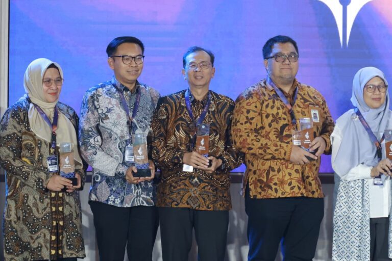 Kerja Kolektif Civitas Bawa UNAIR Raih 9 Penghargaan Anugerah Diktisaintek