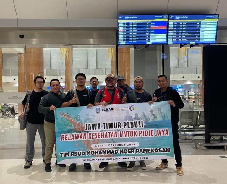 Gubernur Khofifah Kirimkan Tim Dokter Spesialis untuk Misi Kemanusiaan di Aceh