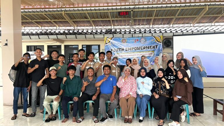 Perkuat Kapasitas Pemuda, Karang Taruna Cerme Lor Gelar Pelatihan Public Speaking