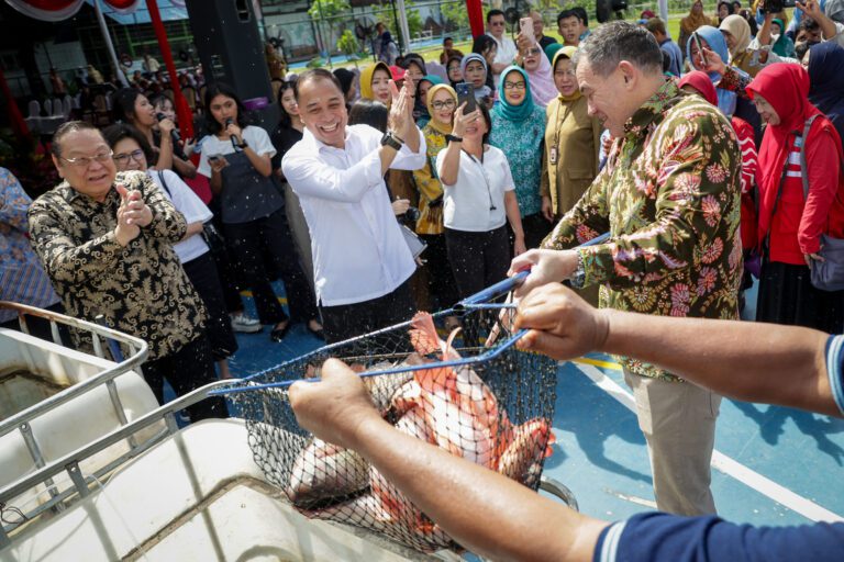Surabaya Panen Perdana Ikan Nila Program Hibah Australia DAP 2024-2025