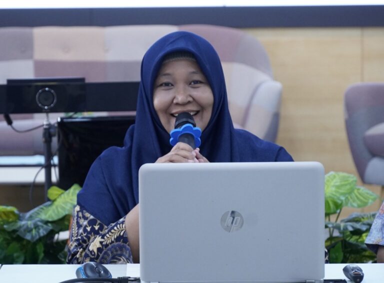 ITS Luncurkan Beasiswa Angka Nitisastro untuk Program Pascasarjana