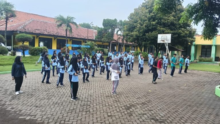 Senam Pagi, Tingkatkan Kesehatan dan Semangat Penerima Manfaat Pemprov Jatim-UPT RSBRW Pasuruan