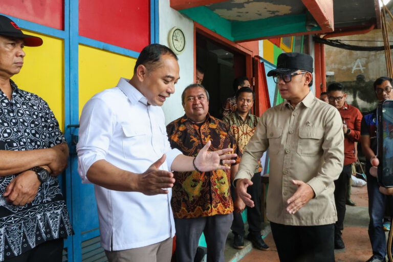 Wamendagri Apresiasi Sistem Pompa Surabaya, Siap Jadi Inspirasi Nasional Penanganan Banjir