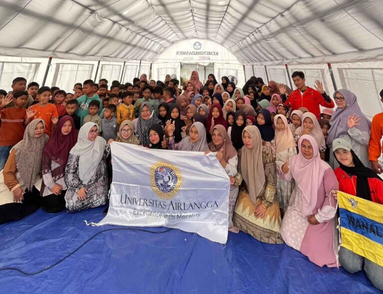 Relawan WANALA Lakukan Trauma Healing dan Edukasi Kebersihan di Aceh Utara