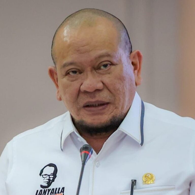 Darurat Pencemaran Gili Iyang: Lindungi Paru-Paru Dunia dari Tumpahan Minyak